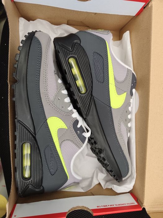 Nike Air Max 90 с кутия