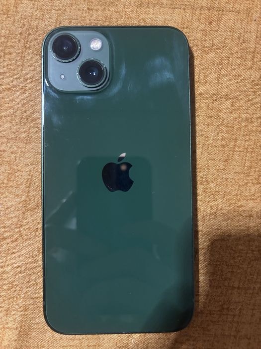 Vand iphone 13 verde de 128 GB 8/10 sanatate baterie 86 % telefonul fuctioneaza impecabil 900 de lei negociabil accept schimburi cu trotine si etc …