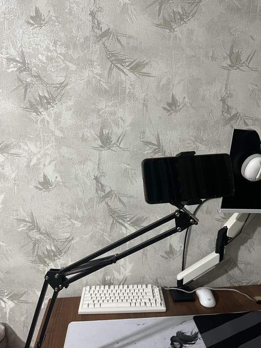 Кранштейн для телефон и планшет