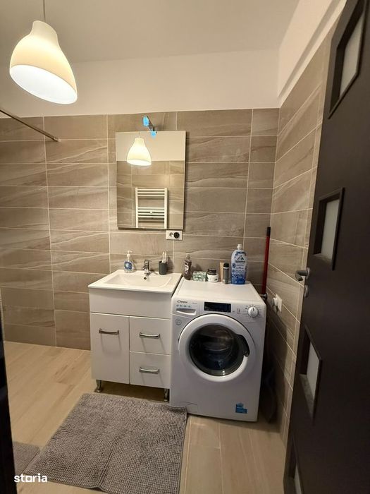 Metrou Berceni 10 min - 2 camere mobilat, loc parcare,centrala proprie