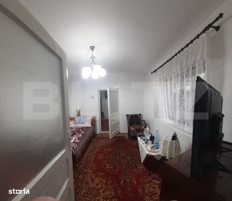 Casa de vanzare, cu 3 camere, 138 mp, zona Calea Domneasca