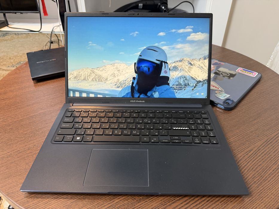 Asus vivobook 15