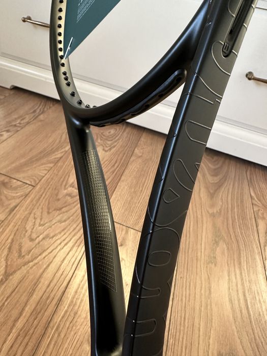 Racheta Wilson Blade Noir,V9,nou nouta!
