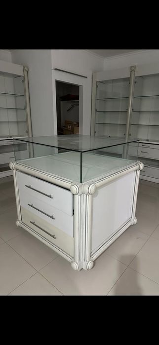 Мебель шкафы продам срочно