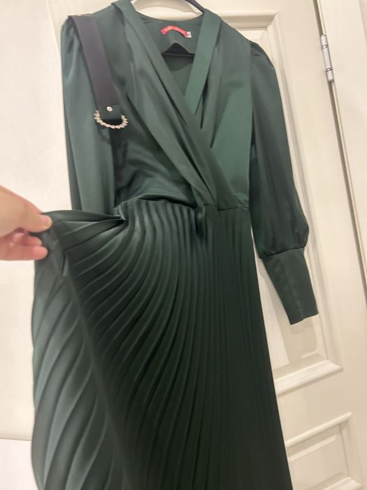 Продам платье