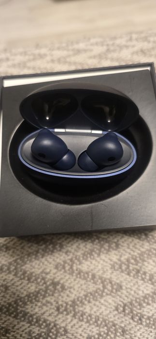 Продам безпроводные наушники art tech 2