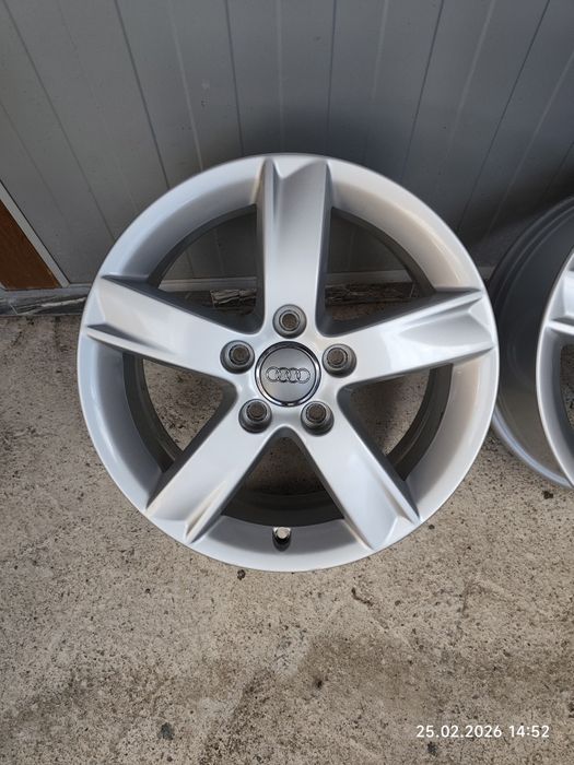 16/5/112-АУДИ А 3 НОВ модел-перфектни