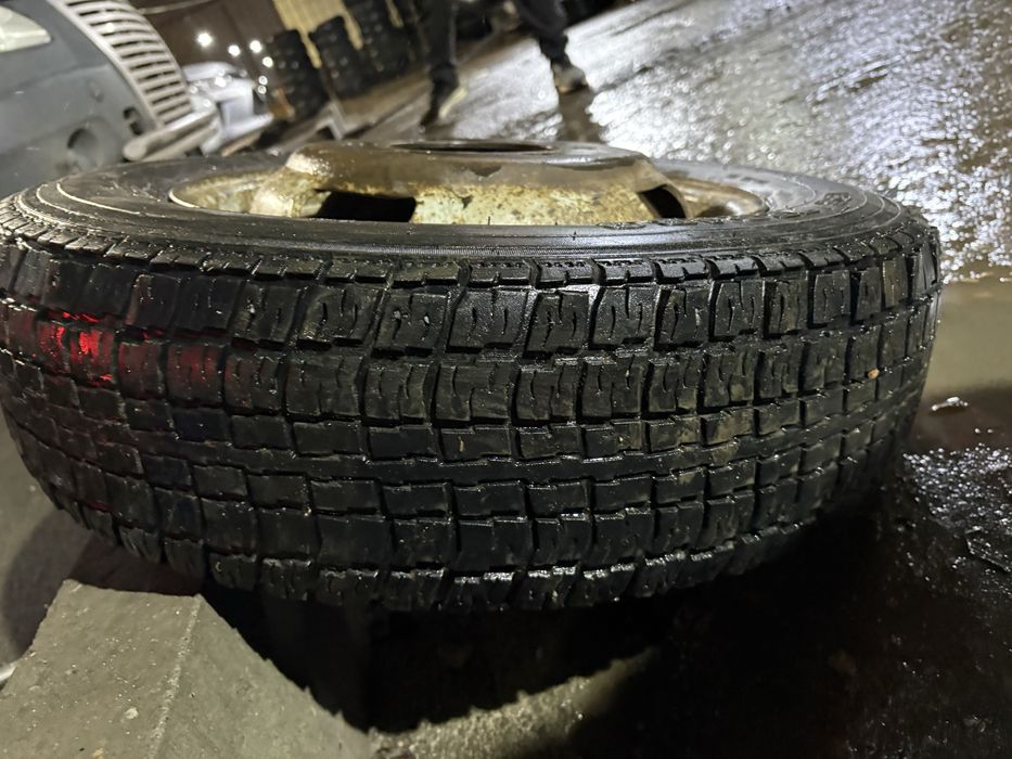 Продам диск с покрышкой