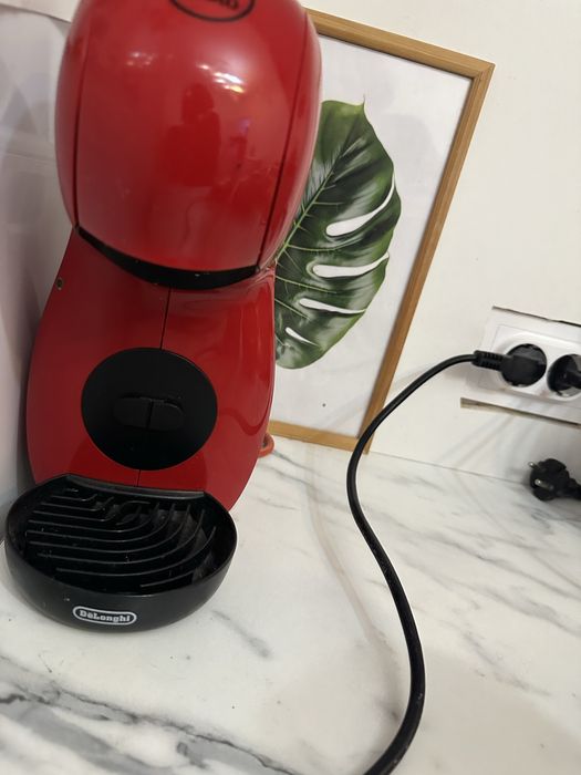 Продам кофе машину фирмы Delonghi. Недорого