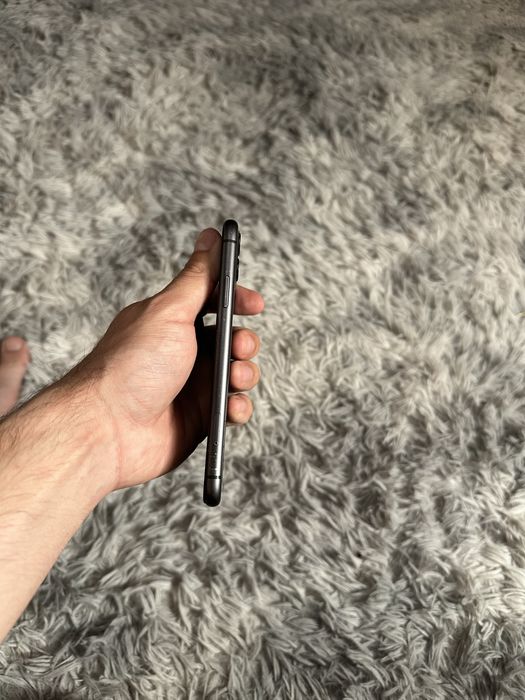 Продам Телефон Айфон 11 128Gb
