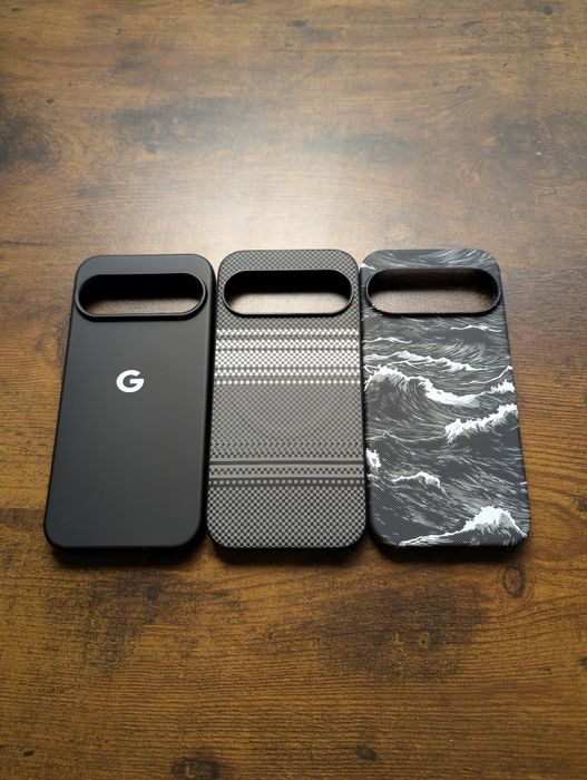 Продам три чехла на Google pixel 10