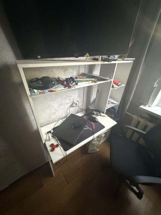 Продам стол. Новый