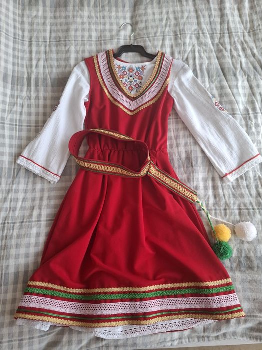 Носия за момиче 128