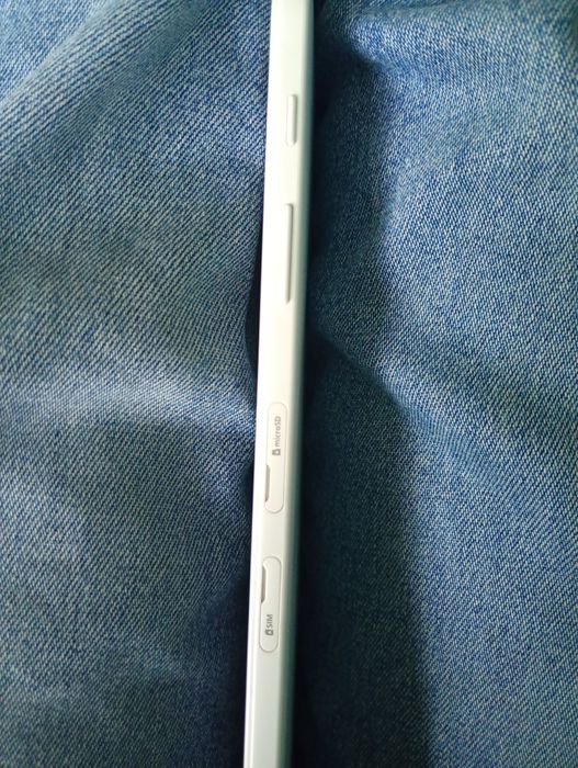 Таблет Samsung Tab A6