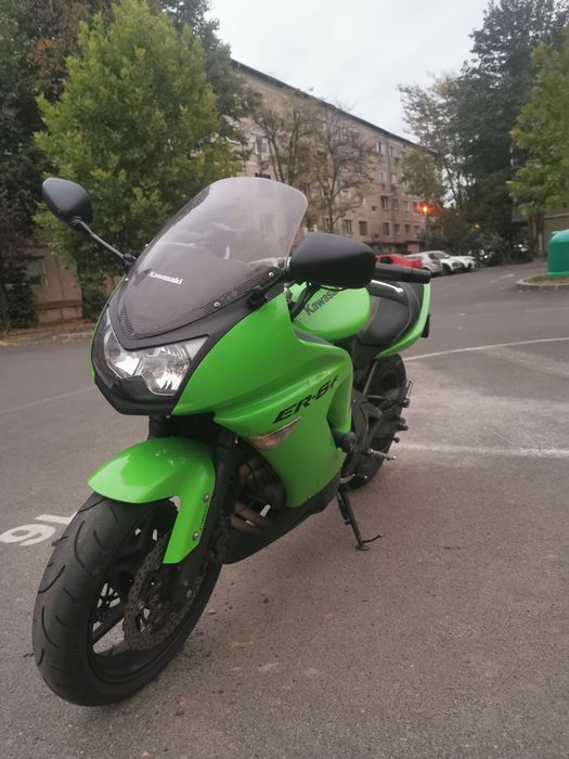 Vând kawasaki er6f