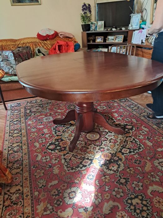 Продам раздвижной стол