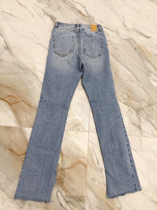 Zara джинсы размер XS