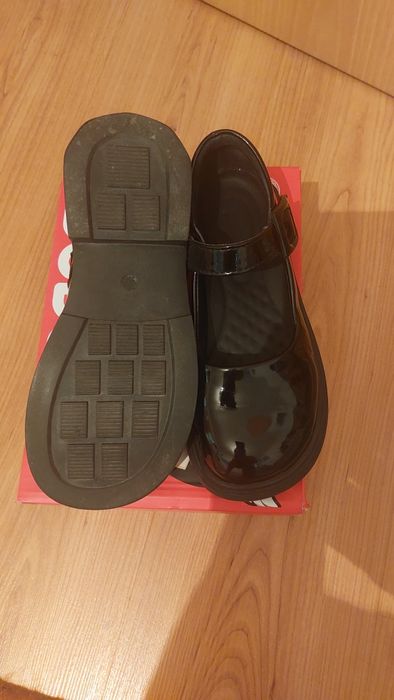 Детская обувь для девочки