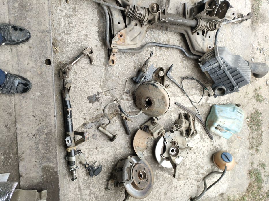 Бензобак на Фольксваген Пассат б3.