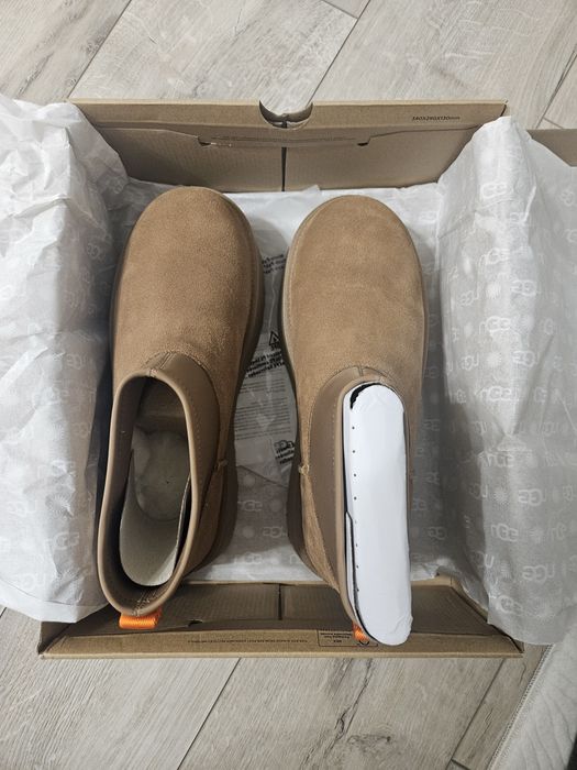 UGG Australia - Велурени зимни боти Classic Mini Dipper