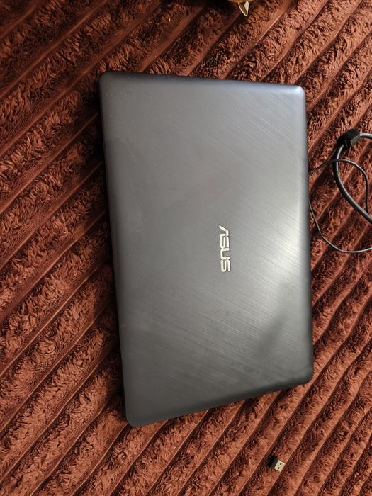 Продаётся ноутбук Asus