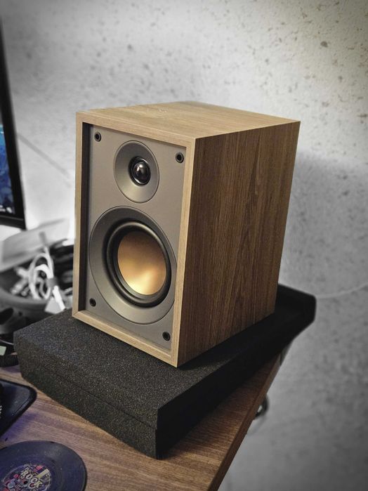 Swans Oasis 140, пасивни тонколони