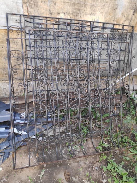 Решетки металлические на окна