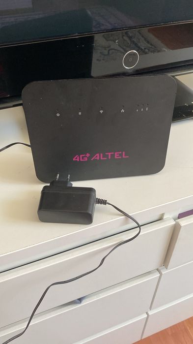 Продам роутер алтел