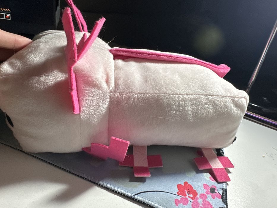 игрушка аксалоталь