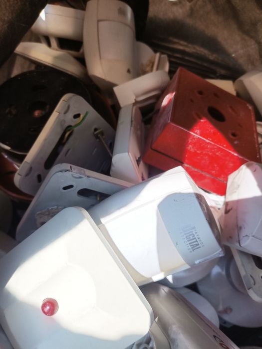 Пожарни датчици.Камери