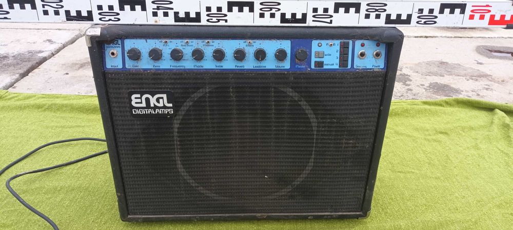 Amplificator digital ENGL E101 Chitara