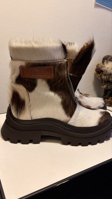 Ghete unicate Dsquared 43 barbati