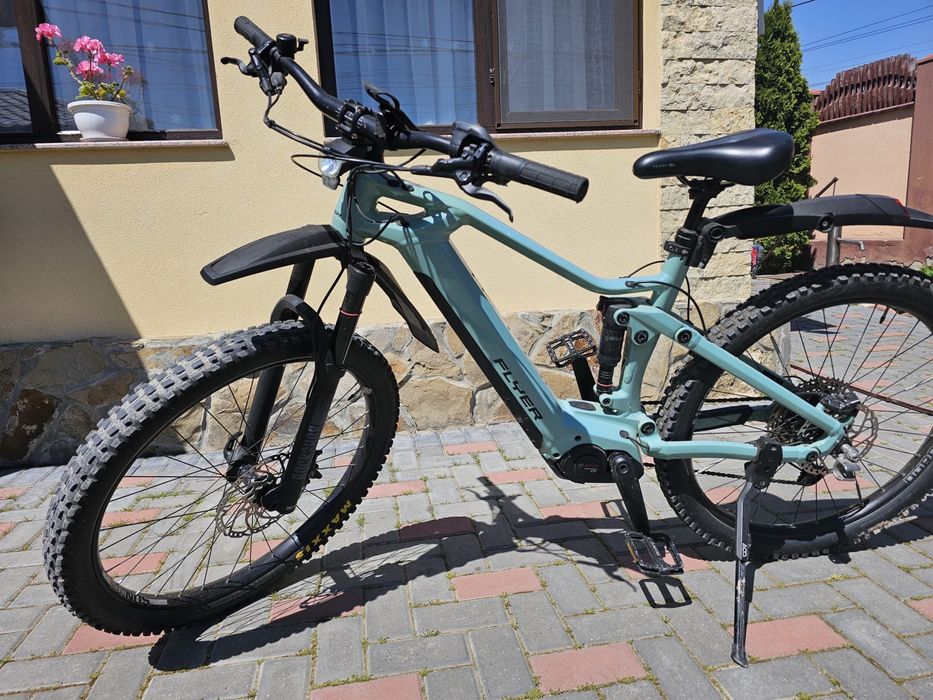 Vand biciclete Flyer full suspension electric
