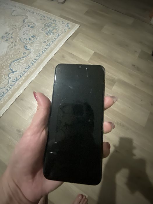 Продам смартфон самсунг, redmi