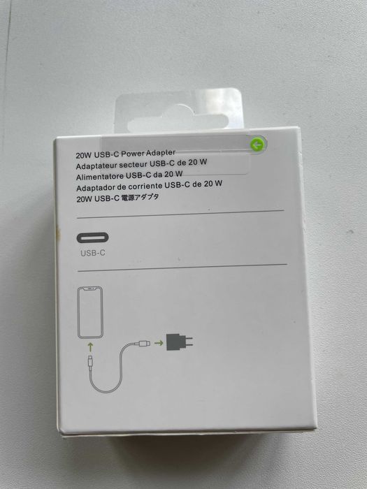 Блок питания/Адаптер iPhone 20W USB-C