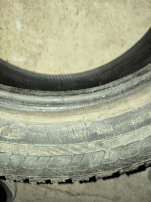 Продается резина. Цена договорная.
