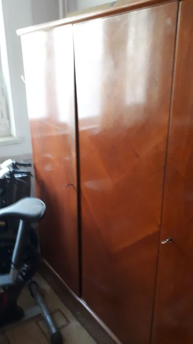 Debarasare apartamente golire subsol mutari transport