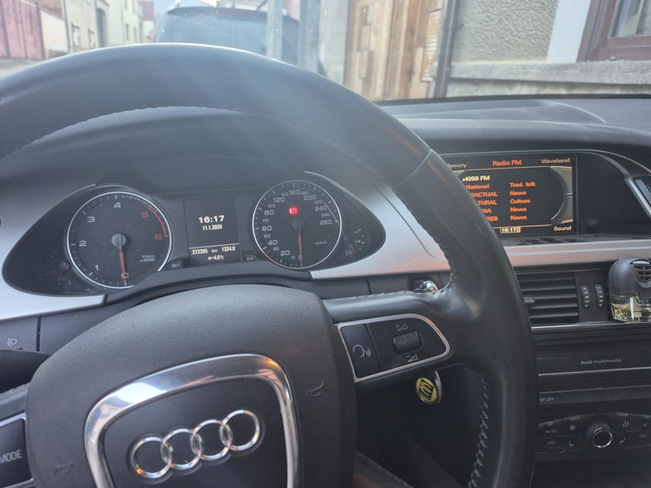 Vând Audi a4 b8 2011