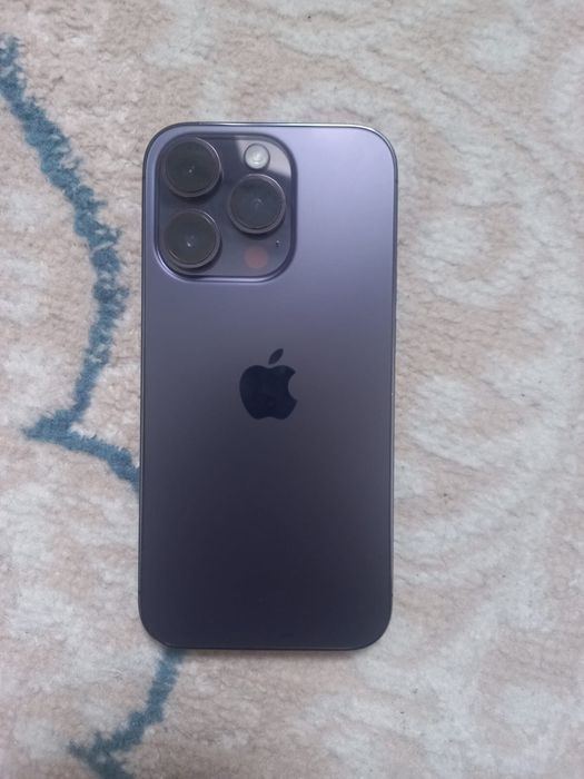 Iphone 14 pro в хорошем состояний