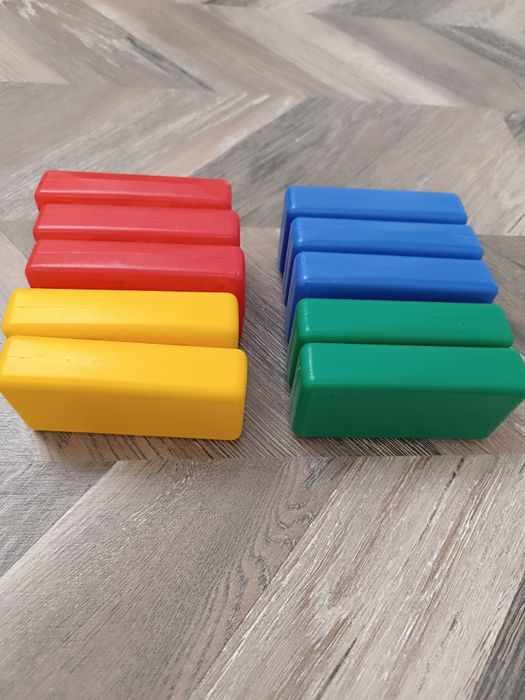 Продам б/у детские крупные кубики