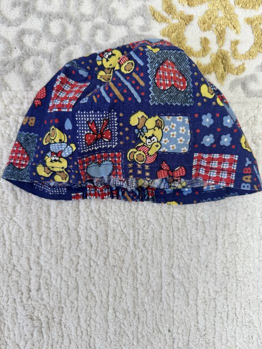 Продам медицинский комплект и чепчик