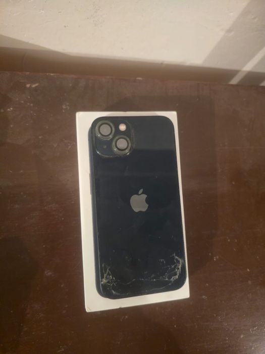 Продам айфон 13 87 акб