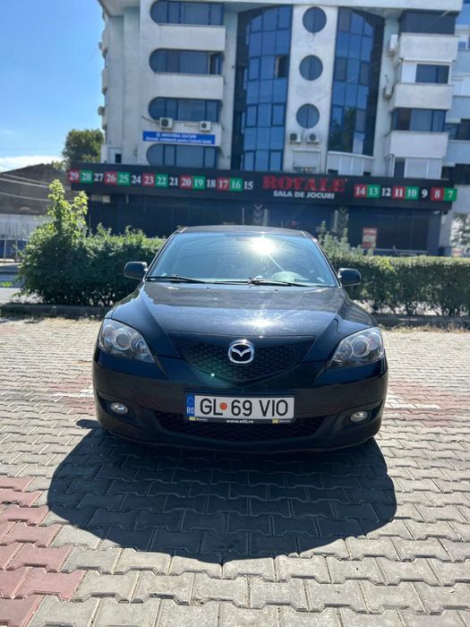 Vând mazda 3 1.6 benzină 232.400 km reali