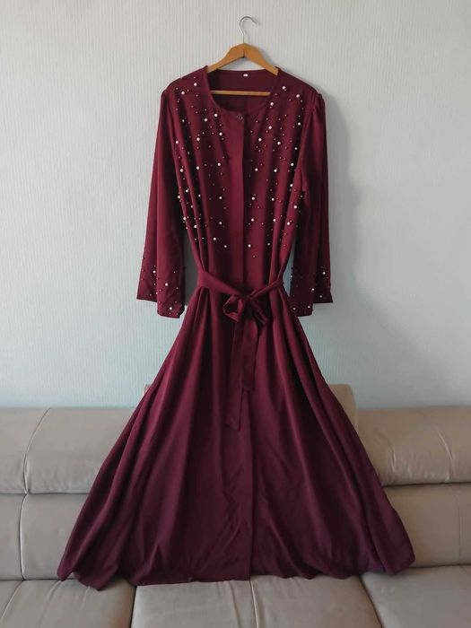 Нова рокля, ХХЛ размер . Цена - 39лв , цвят бордо