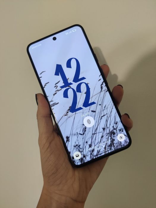 Google Pixel 8 с кейсове и протектори