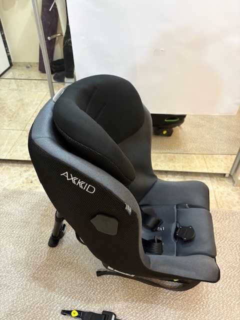 AXKID MOVEKID Стол за кола 61-125 CM (36 КГ)