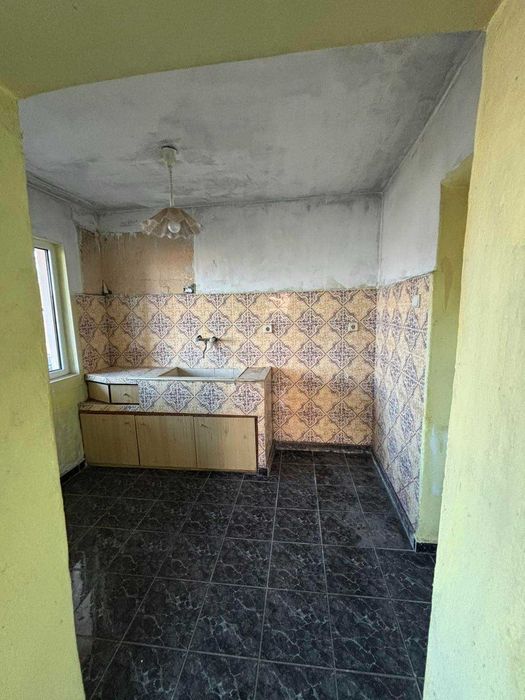 Продава се Къща в с. Брестник, Област Пловдив - 350 кв.м за 510 €/кв.м - Снимка #6