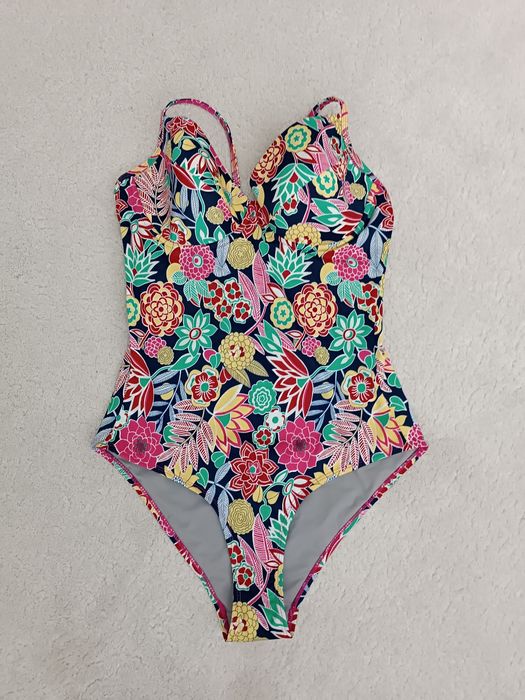 Купальник слитный XL 48-50