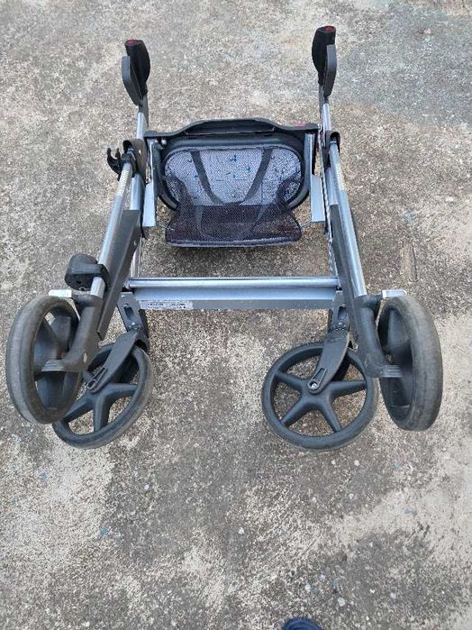 Алуминиева проходилка, количка за възрастни хора
