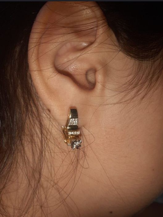 Бриллиант комплект 750 проба общ вес 13.15